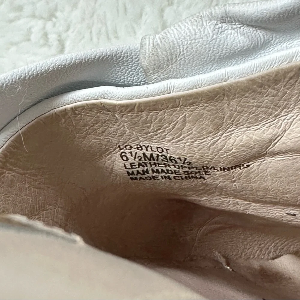 Louise et Cie White Leather Mule Sandals - Picture 5 of 5